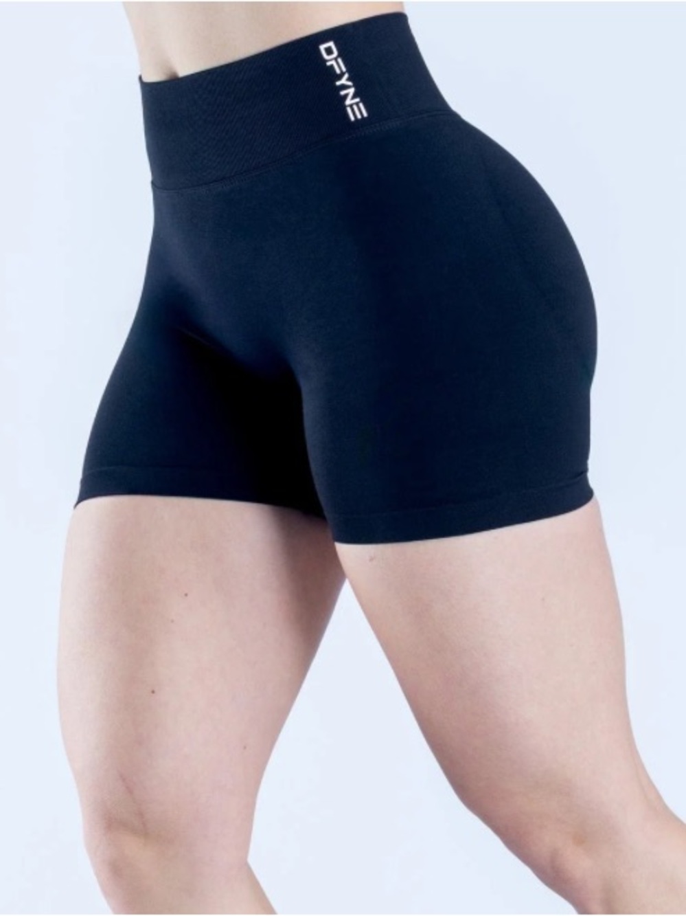 DFYNE MIDNIGHT BLACK
Dynamic Shorts Small
